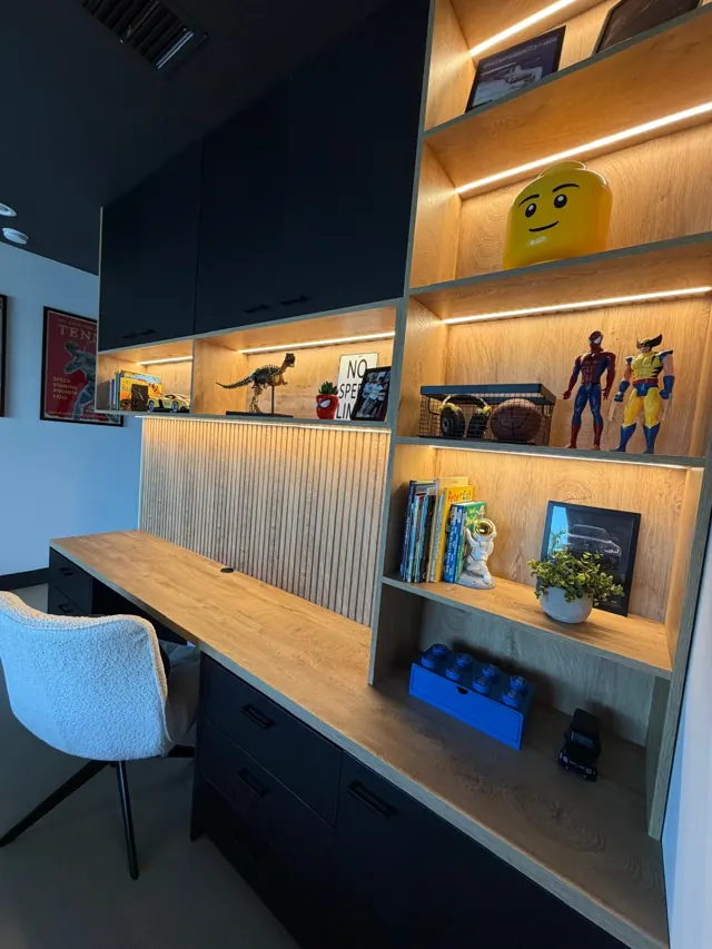The Lit Library Office, view 4